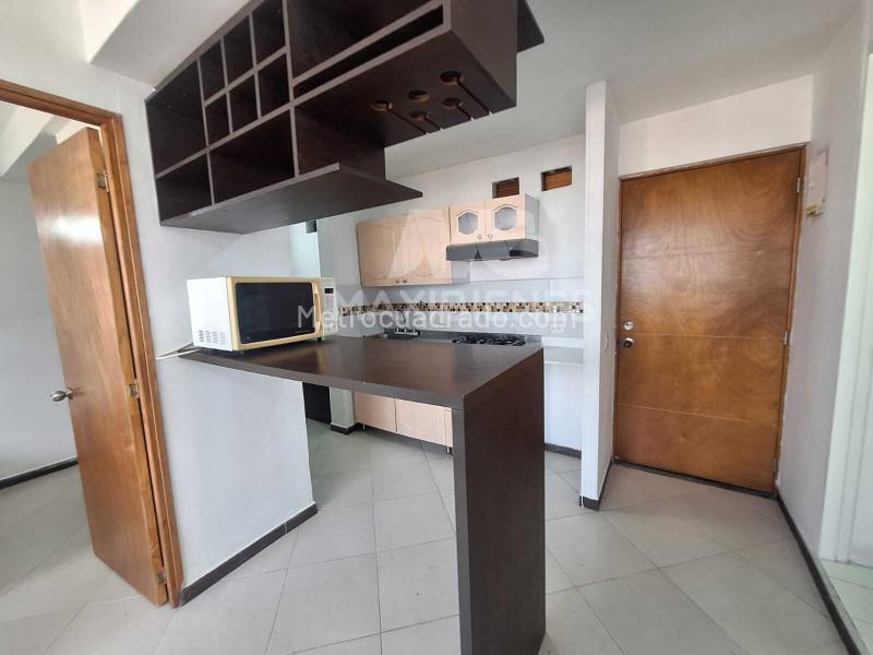 Apartamento de 2 Alcobas con Seguridad 24/7 en Calasanz - 3