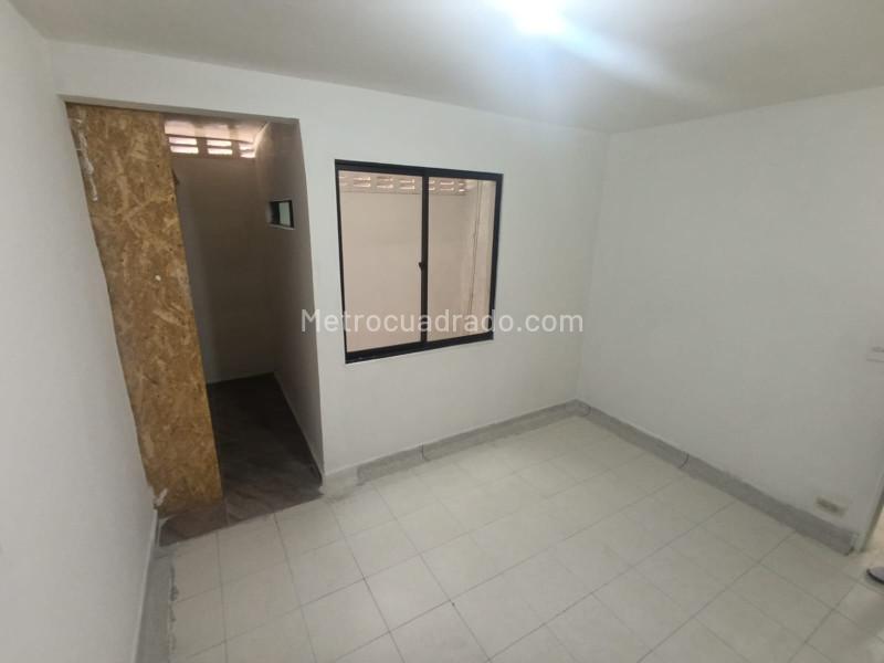Apartamento en arriendo de 2 Alcobas en Manrique Central (50 m²) - 2