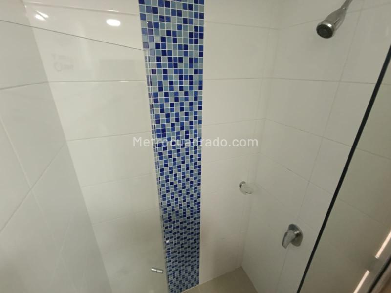 Apartamento Moderno de 3 Alcobas en La Loma del Indio - 4