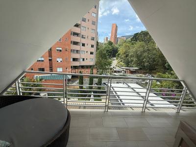 Casa de 4 alcobas en venta en El Tesoro, Medellín, 200 m² · foto 6 de 8