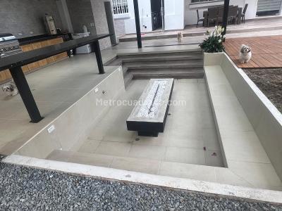 Casa de 4 alcobas en venta en El Tesoro, Medellín, 200 m² · foto 7 de 8