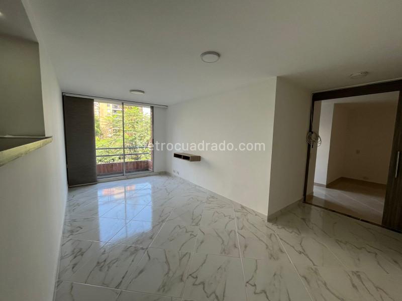 Apartamento de 2 Alcobas en Loma de San Julián con Balcón - 3