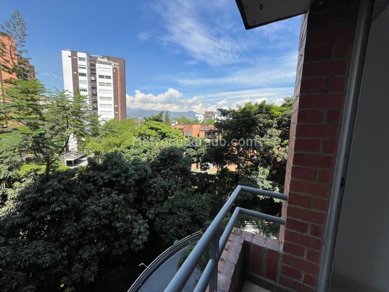 Apartamento de 2 Alcobas en Loma de San Julián con Balcón - 7