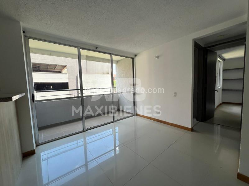 Apartamento Cómodo de 2 Alcobas en Las Brisas - 2