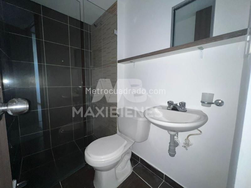 Apartamento Cómodo de 2 Alcobas en Las Brisas - 8