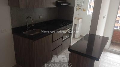 Apartamento de 3 alcobas en venta en Santa Ana, Bello, 68 m² · foto 2 de 10
