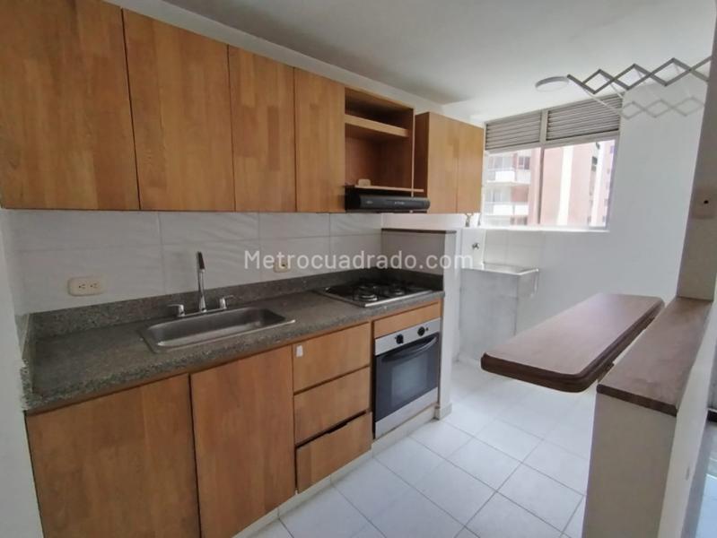 Spacious 3BR Apartment in La Pilarica - 5
