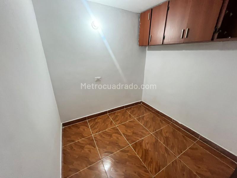 Casa de 3 Alcobas en Arriendo en Castilla, Medellín - 8