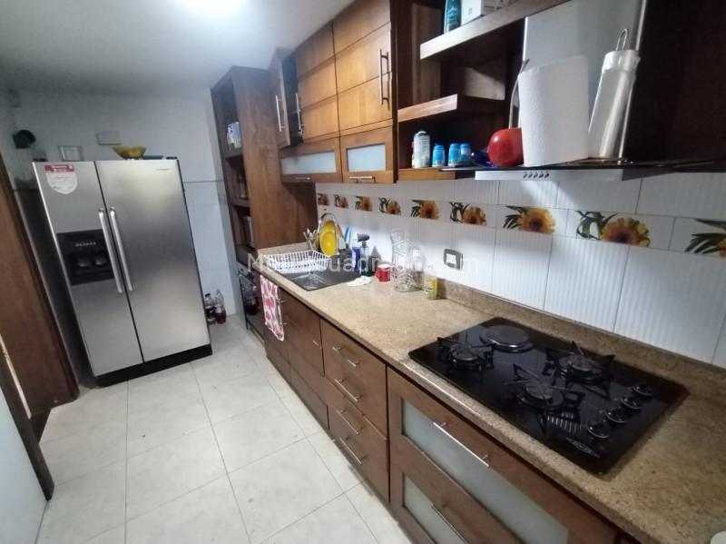 Comfortable 4BR Apartment in Aguacatala