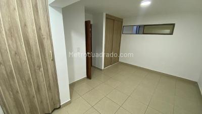 Casa de 2 alcobas en arriendo en Conquistadores, Medellín, 180 m² · foto 11 de 14