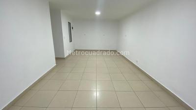 Casa de 2 alcobas en arriendo en Conquistadores, Medellín, 180 m² · foto 12 de 14