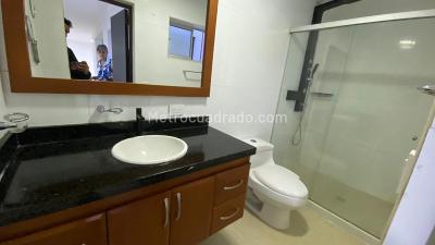 Casa de 2 alcobas en arriendo en Conquistadores, Medellín, 180 m² · foto 13 de 14