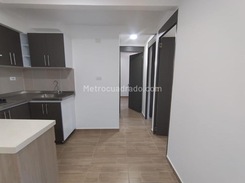 Apartamento en Arriendo de 3 Alcobas en Pajarito (Robledo), Medellín - 3