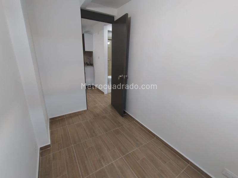 Apartamento en Arriendo de 3 Alcobas en Pajarito (Robledo), Medellín - 5