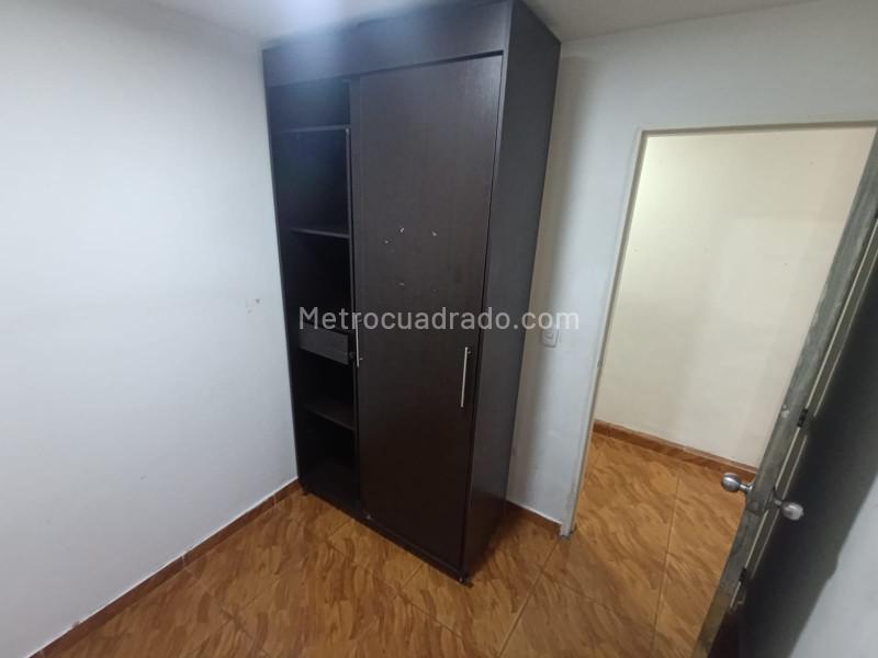 Apartamento de 2 Alcobas en Manrique Central 1 - 8
