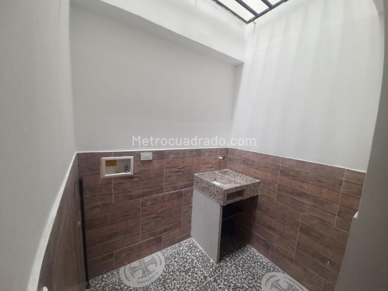 Apartamento en Arriendo de 2 Alcobas en Villa Hermosa - 2
