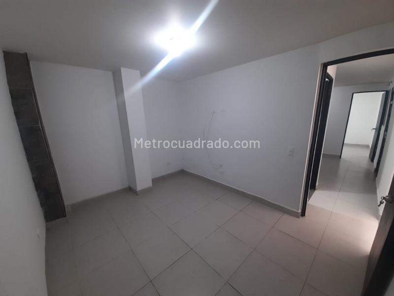 Apartamento en Arriendo de 2 Alcobas en Villa Hermosa - 4