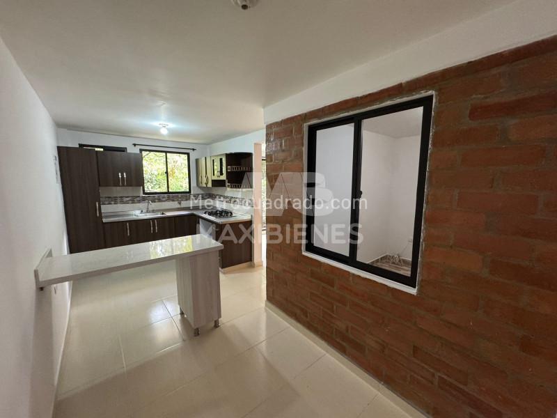 Spacious 4BR Apartment in San Antonio Del Prado