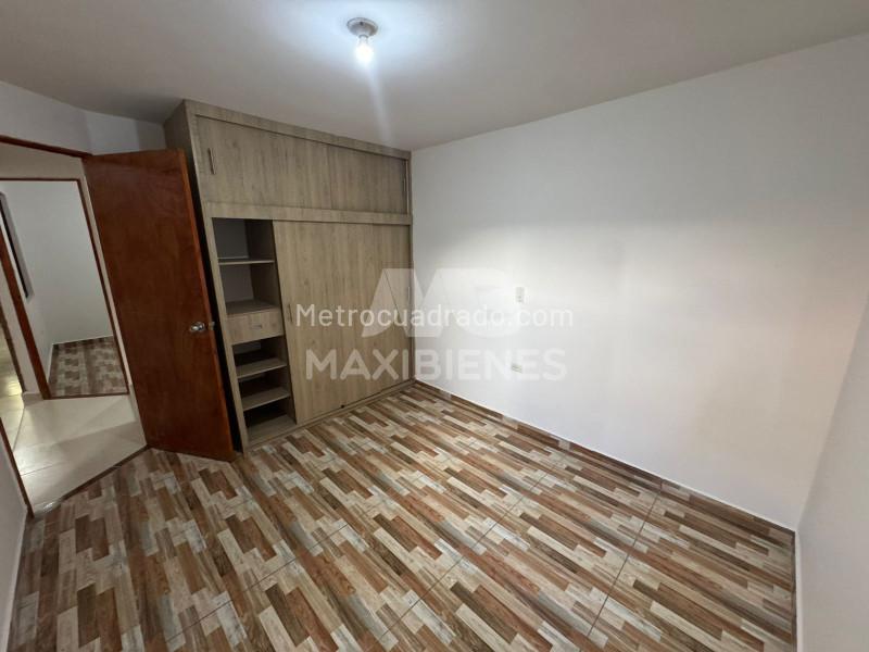 Spacious 4BR Apartment in San Antonio Del Prado - 4