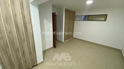 Apartamento de 2 alcobas en venta en Conquistadores, Medellín, 180 m² · foto 4 de 16