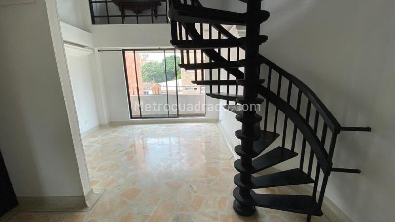 Apartamento Dúplex Amplio de 3 Alcobas en Velódromo - 4