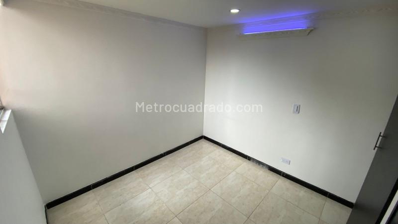 Apartamento en arriendo de 3 Alcobas en La Aurora, Robledo (50 m²) - 2