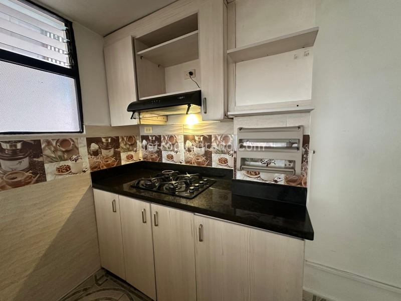 Apartamento Amplio de 3 Alcobas en Pilarica - 2