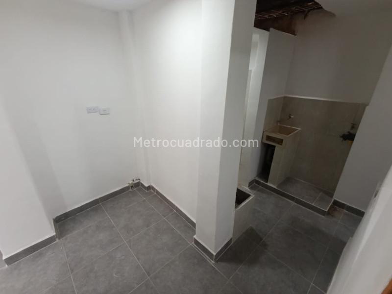 3BR Apartment in Manrique Central 1 (50 m²)