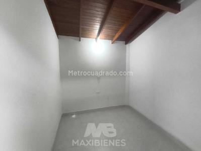 Apartamento en venta en Villa Hermosa, Medellín · foto 7 de 10