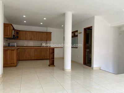 Apartamento de 3 alcobas en arriendo en Rionegro, 64 m² · foto 3 de 14