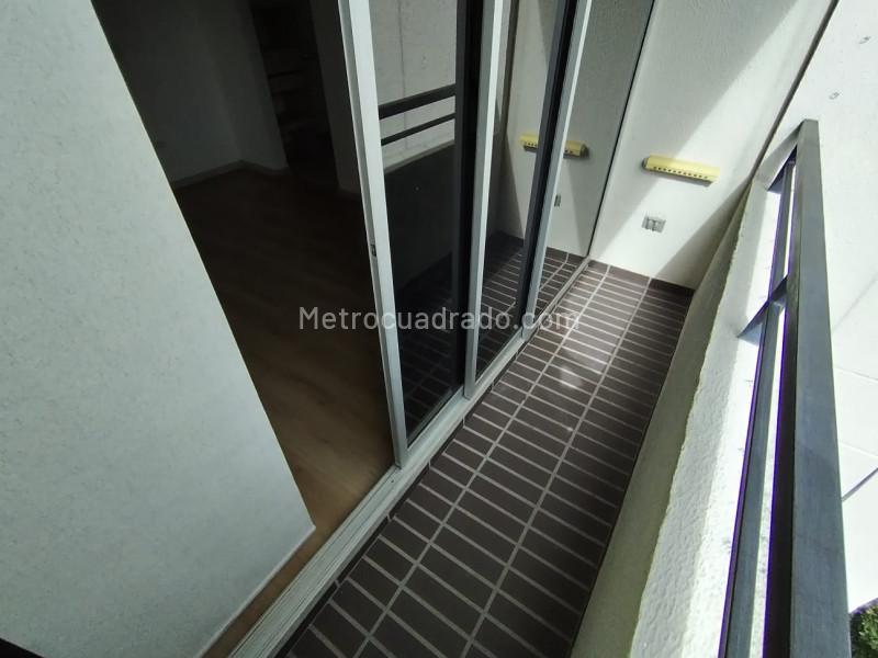 Spacious 3BR Apartment in Pilarica - 6