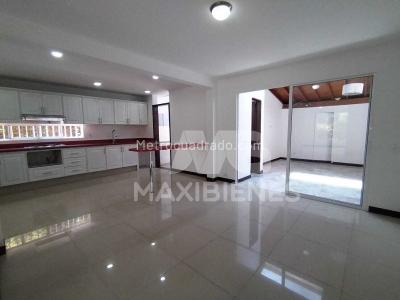 Casa en arriendo en El Poblado, Medellín · foto 18 de 20