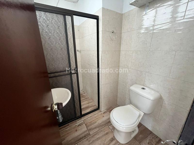 Functional 4BR Apartment in Cordoba - 3