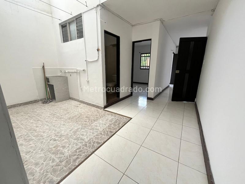 Functional 4BR Apartment in Cordoba - 9