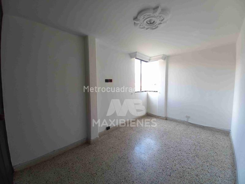 Spacious 3BR Apartment in Belen Rosales - 5