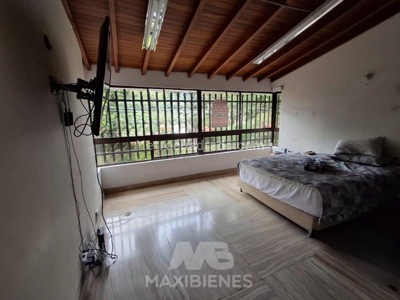 Casa de 5 Alcobas en Velódromo - 2