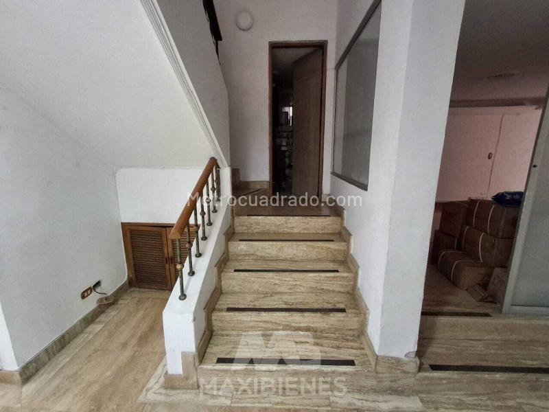 Casa de 5 Alcobas en Velódromo - 4