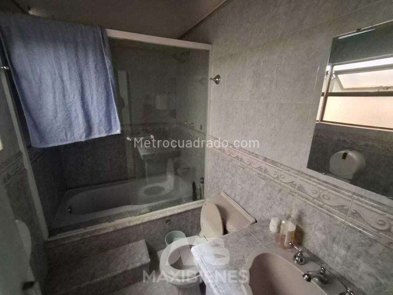 Casa de 5 Alcobas en Velódromo - 9