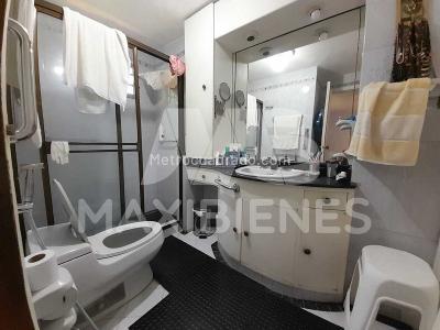 Apartamento de 4 alcobas en venta en La Florida, Medellín, 178 m² · foto 4 de 20