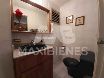 Apartamento de 4 alcobas en venta en La Florida, Medellín, 178 m² · foto 19 de 20