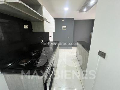 Apartamento de 3 alcobas en arriendo en Ciudad Del Rio, Medellín, 80 m² · foto 2 de 11