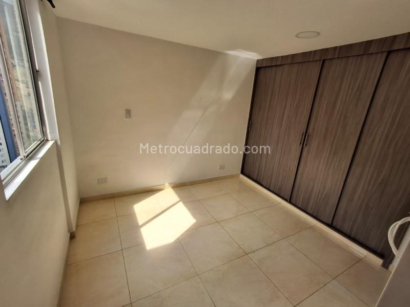 Apartamento en Robledo de 3 Alcobas y 2 Baños con Balcón - 8