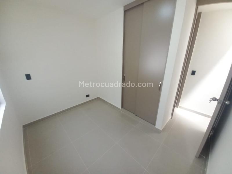 Apartamento Moderno de 3 Alcobas en San Javier, Medellín - 7