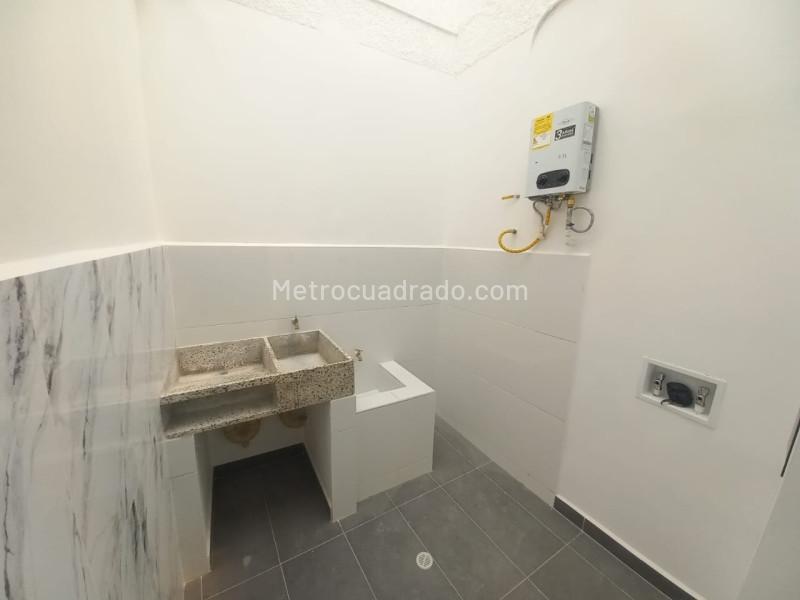 Apartamento Moderno de 3 Alcobas en San Javier, Medellín - 9