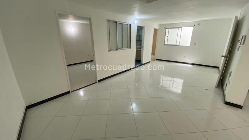 Bright 3BR Apartment in Santa Monica - 5