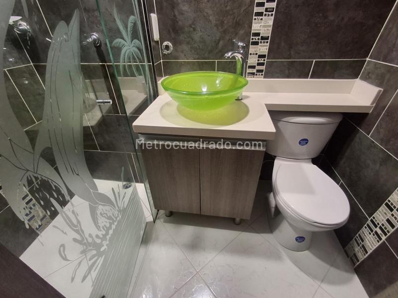 Modern 3BR Apartment with Pool in Pilarica - 5