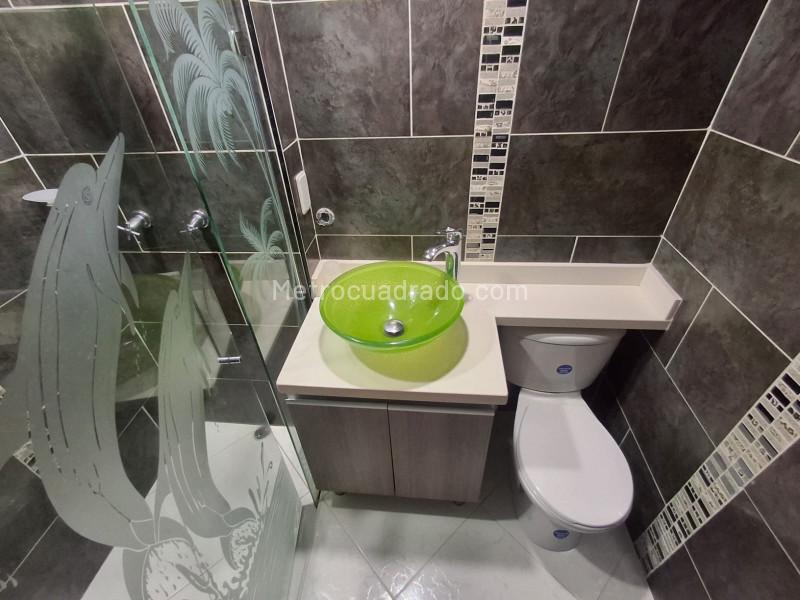 Modern 3BR Apartment with Pool in Pilarica - 6