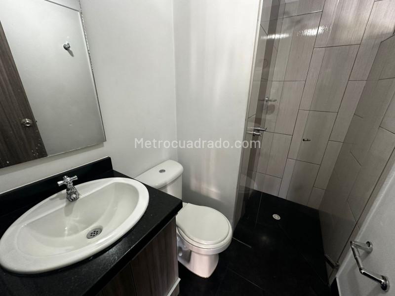 Apartamento de 2 Alcobas con Terraza en El Danubio - 8