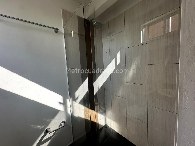 Apartamento de 2 Alcobas con Terraza en El Danubio - 9