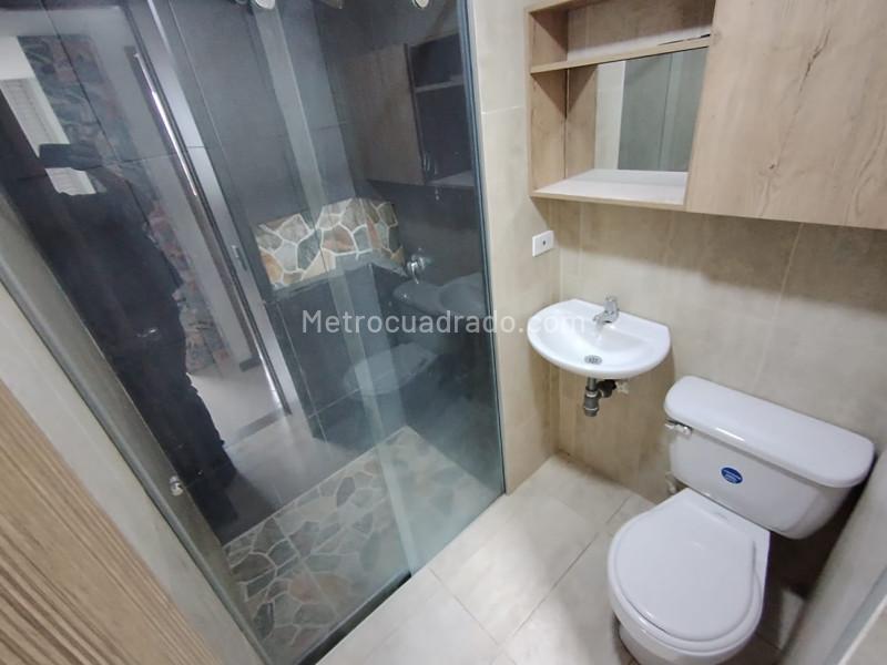 2BR Apartment in Robledo - 5